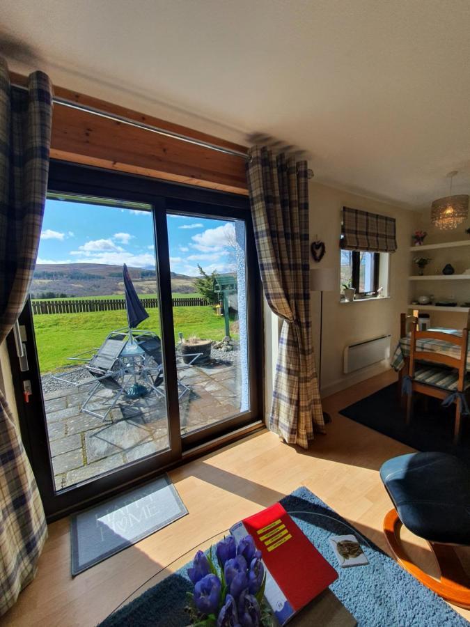 Lindas Retreats Self Catering Accommodation 1 Bedroom Cottage Or 3 Bedroom House Томінтоул Екстер'єр фото