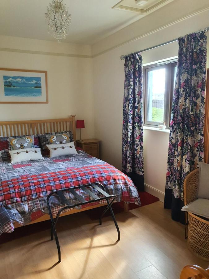 Lindas Retreats Self Catering Accommodation 1 Bedroom Cottage Or 3 Bedroom House Томінтоул Екстер'єр фото